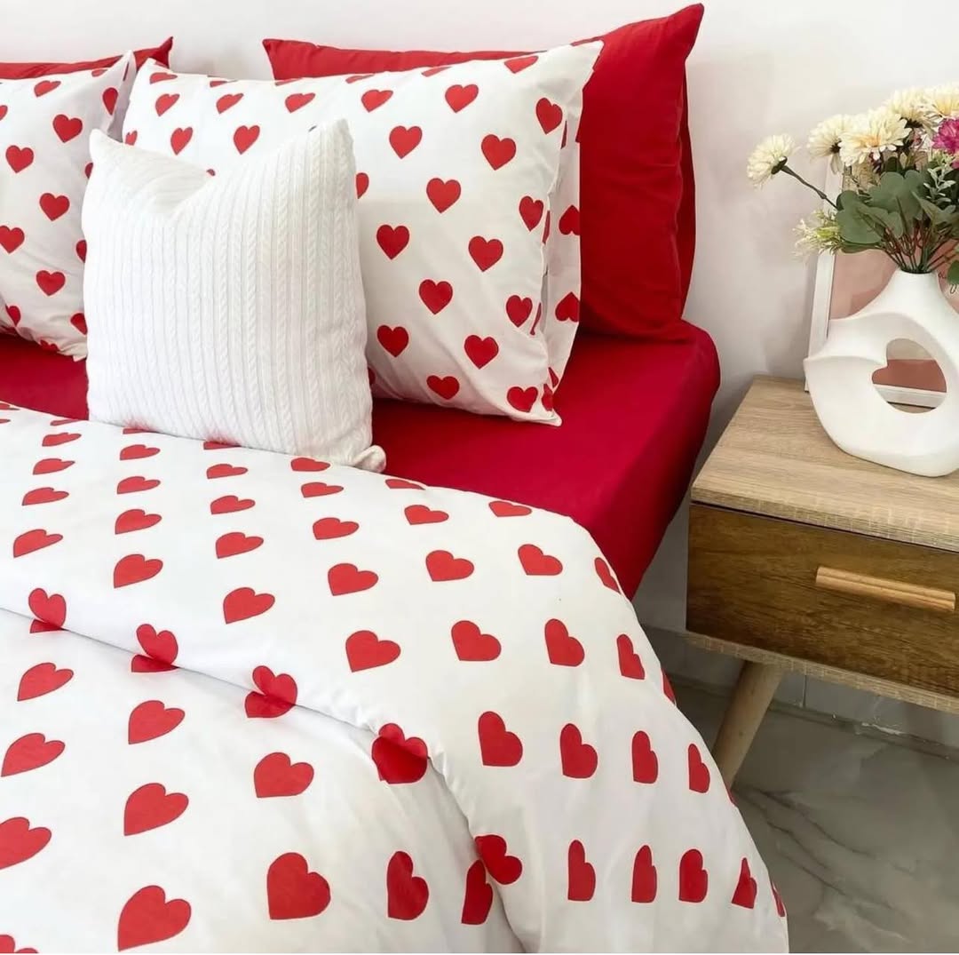 Couette Coton 6 Pièces - كوات لشخصين ( Cœur Rouge )