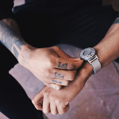 Montre À Boule Magnétique